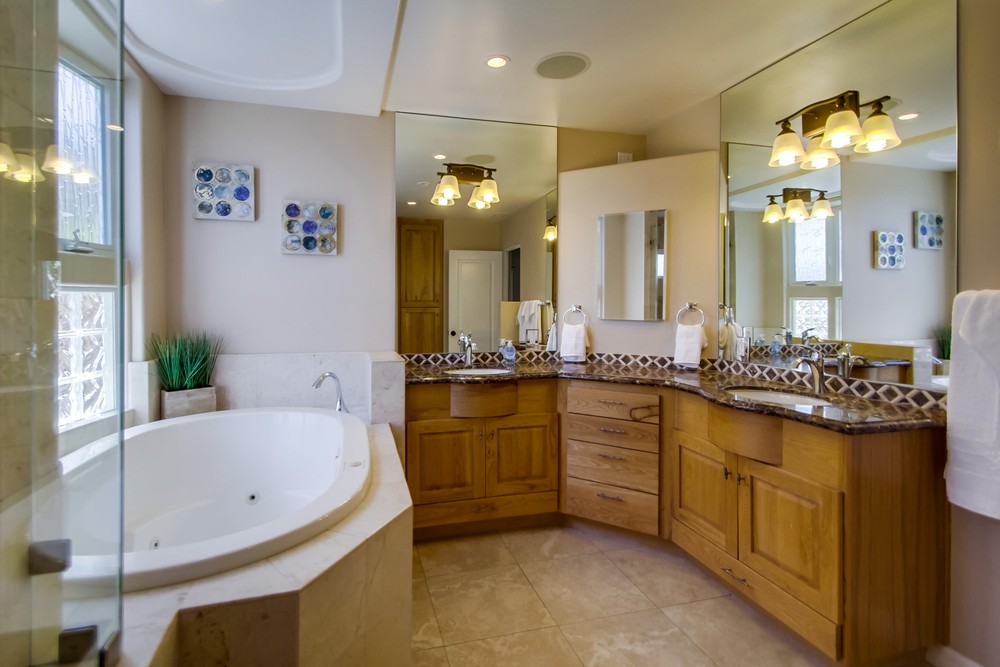 Virtual tour photo 21 of 56 for 743 Dover Ct