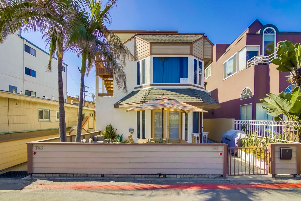 Virtual tour photo 3 of 59 for 743 San Fernando Pl