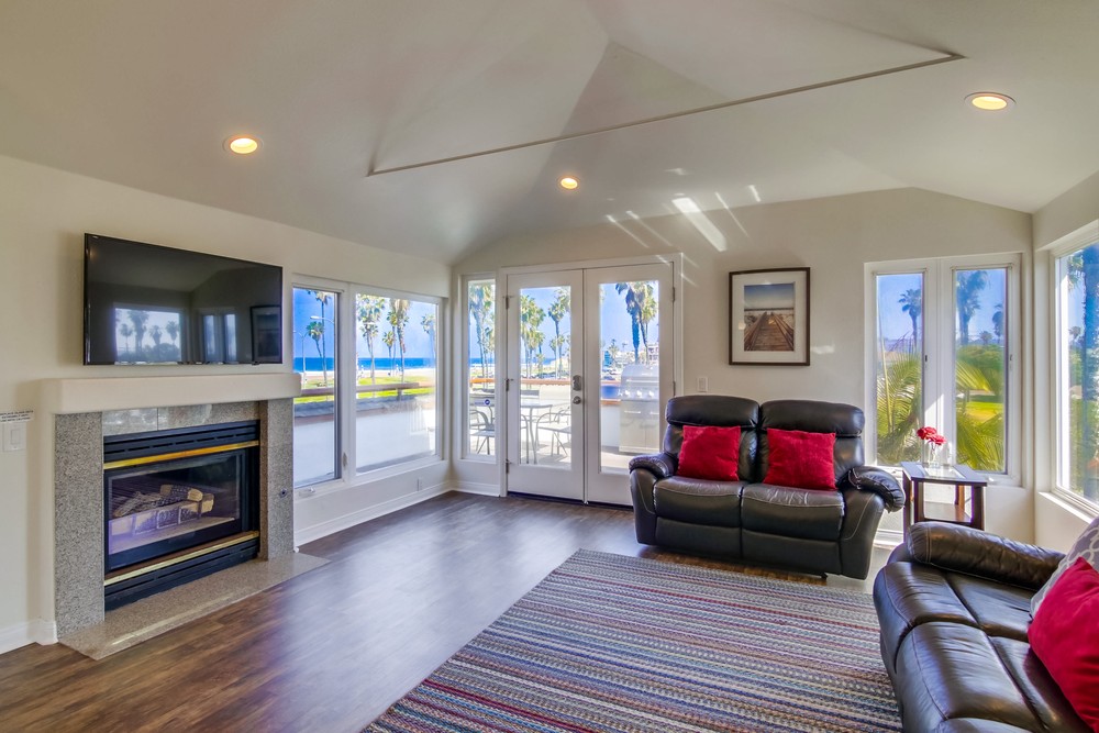 Virtual tour photo 10 of 59 for 743 San Fernando Pl