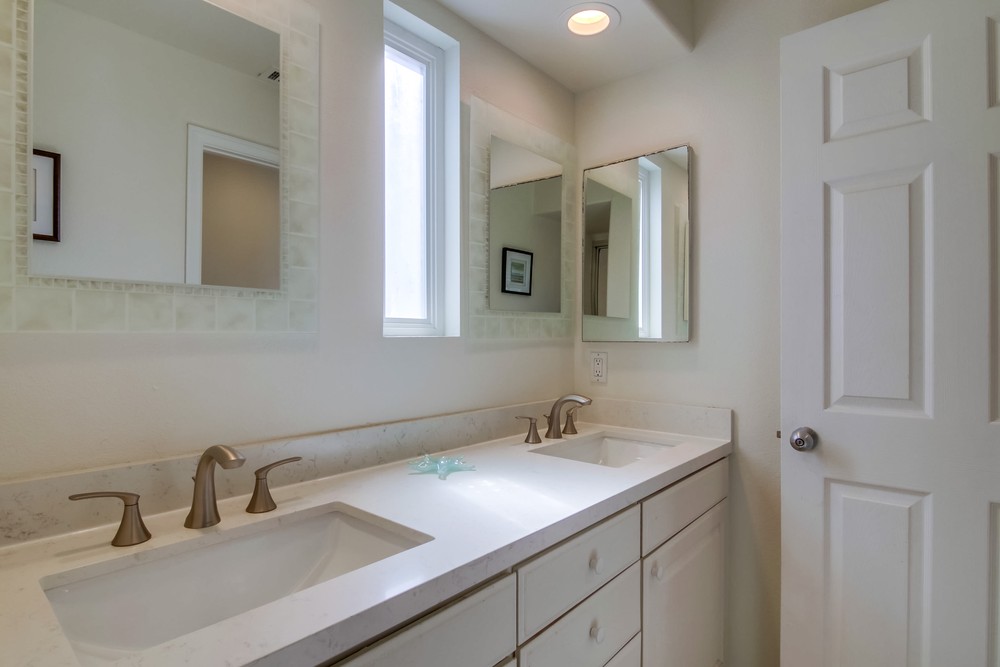 Virtual tour photo 33 of 59 for 743 San Fernando Pl