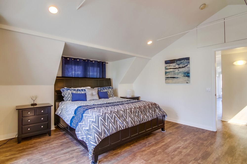 Virtual tour photo 36 of 59 for 743 San Fernando Pl