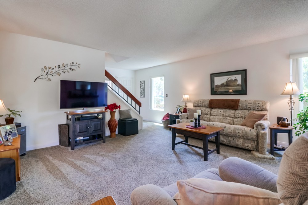 Virtual tour photo 9 of 44 for 7441 Rainswept Ln