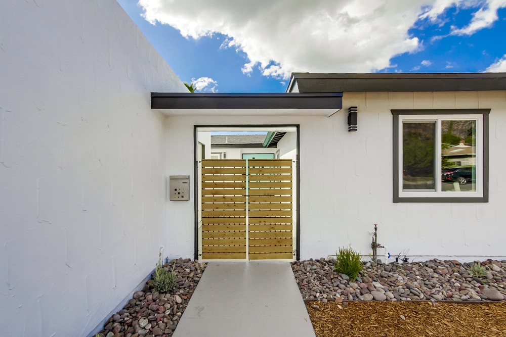Virtual tour photo 6 of 45 for 7446 Melotte St