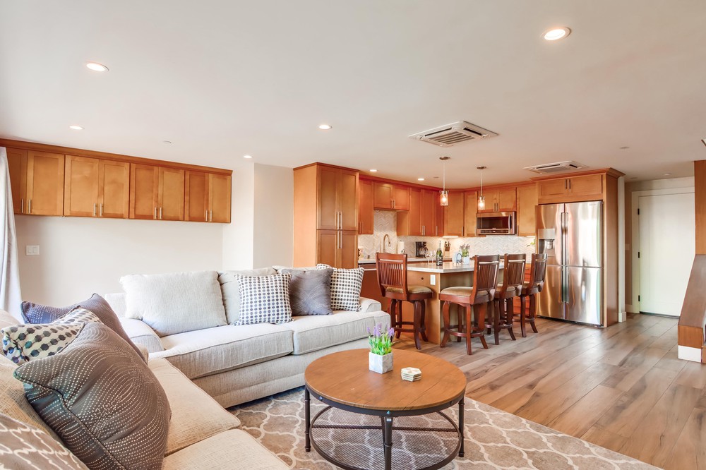Virtual tour photo 20 of 57 for 745 Island Ct