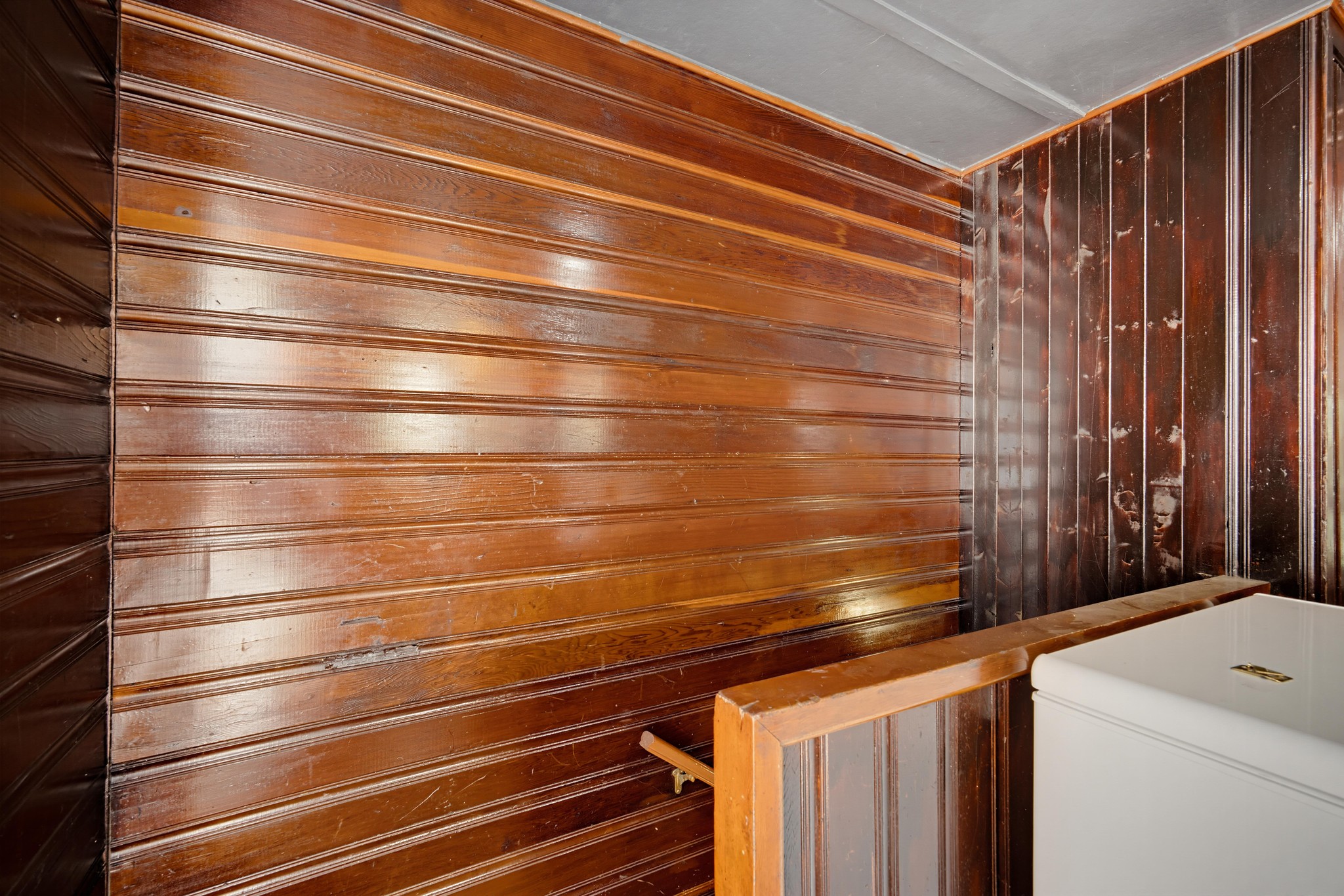 Virtual tour photo 6 of 37 for 745 N Village Ln