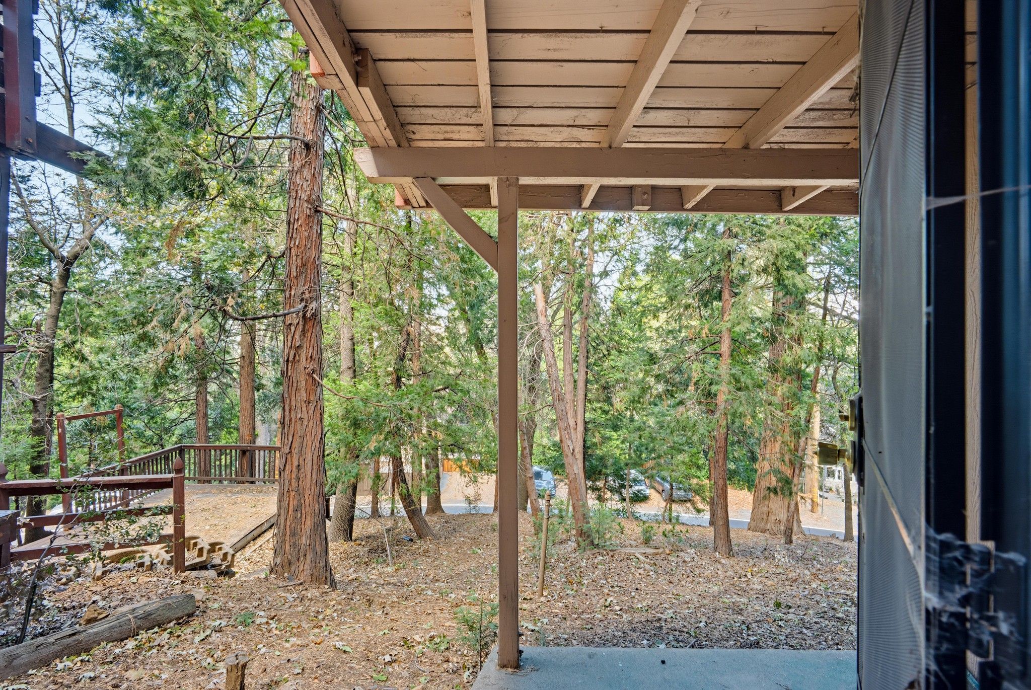 Virtual tour photo 30 of 37 for 745 N Village Ln