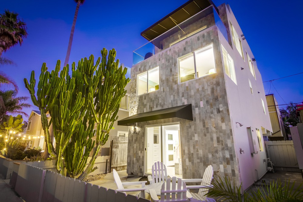 Virtual tour photo 3 of 86 for 745 Zanzibar Ct