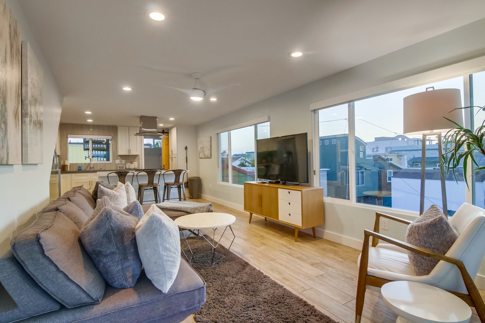 Virtual tour photo 18 of 86 for 745 Zanzibar Ct