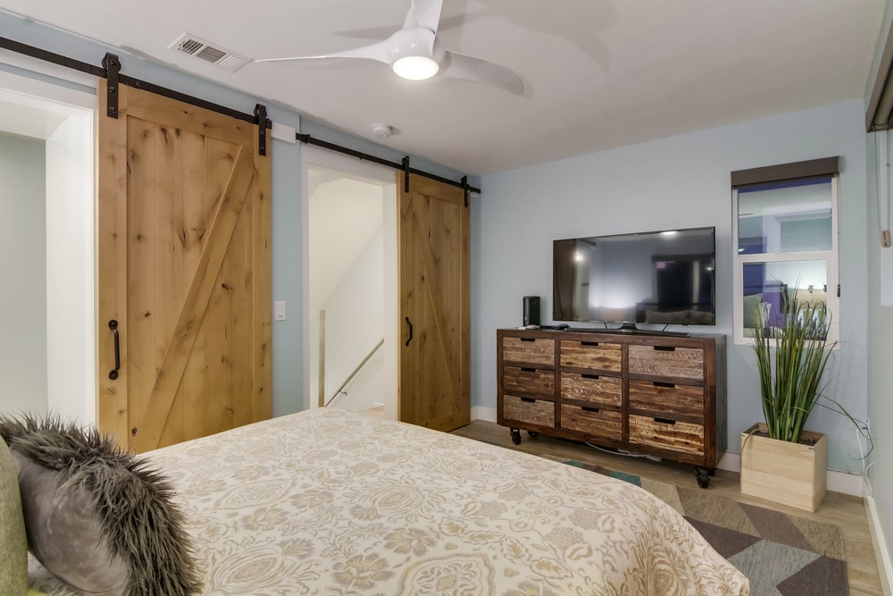 Virtual tour photo 39 of 86 for 745 Zanzibar Ct