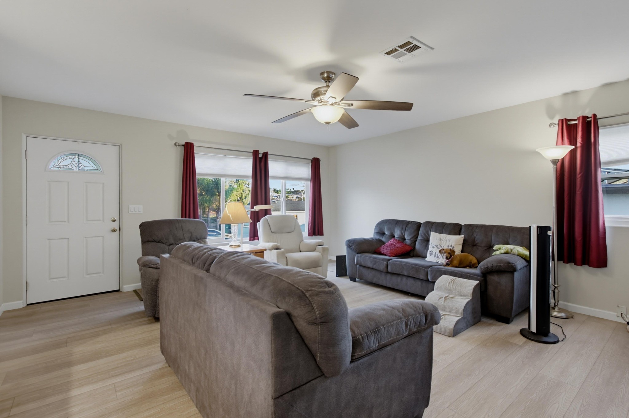 Virtual tour photo 16 of 49 for 7450 Jamacha Rd