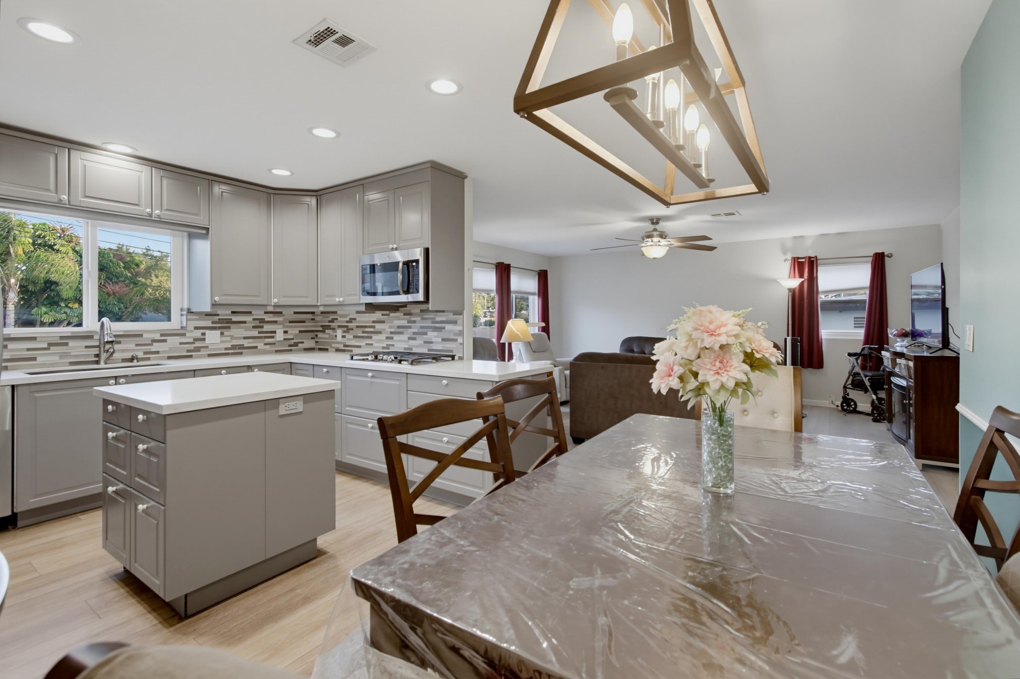 Virtual tour photo 21 of 49 for 7450 Jamacha Rd