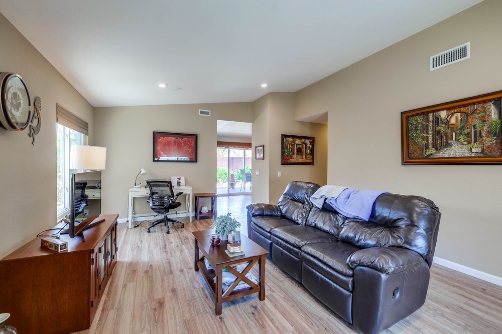 Virtual tour photo 8 of 26 for 7454 Gayneswood Way
