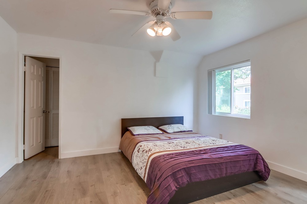 Virtual tour photo 29 of 33 for 7455 Charmant Dr UNIT 1811