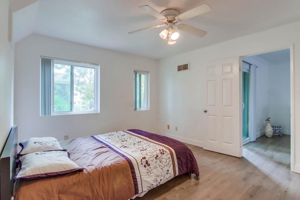Virtual tour photo 30 of 33 for 7455 Charmant Dr UNIT 1811