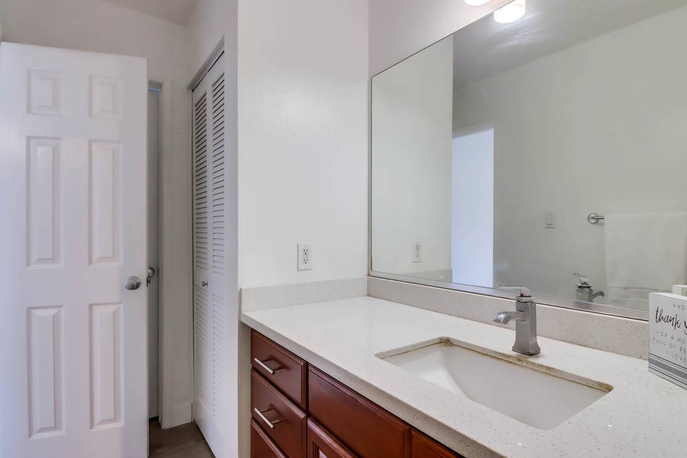 Virtual tour photo 32 of 33 for 7455 Charmant Dr UNIT 1811