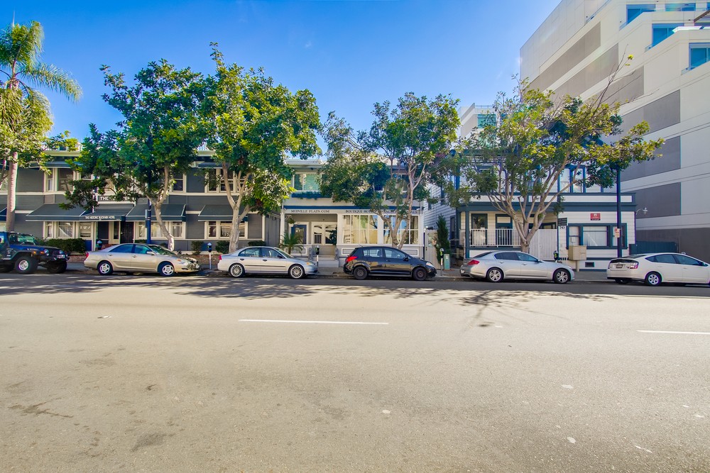 Virtual tour photo 1 of 80 for 747 10th Ave San Diego