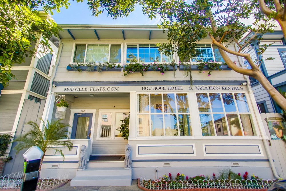 Virtual tour photo 7 of 80 for 747 10th Ave San Diego