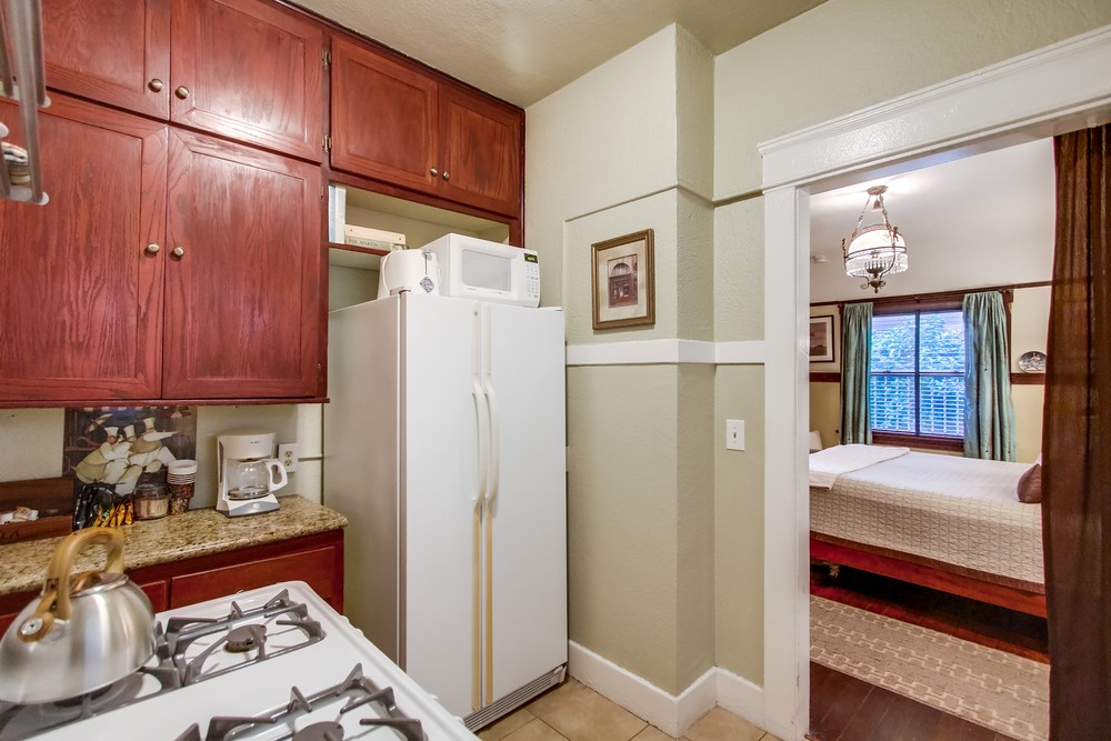 Virtual tour photo 22 of 80 for 747 10th Ave San Diego