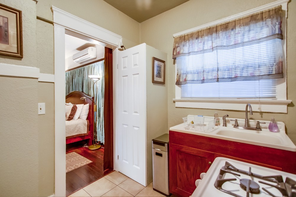 Virtual tour photo 23 of 80 for 747 10th Ave San Diego