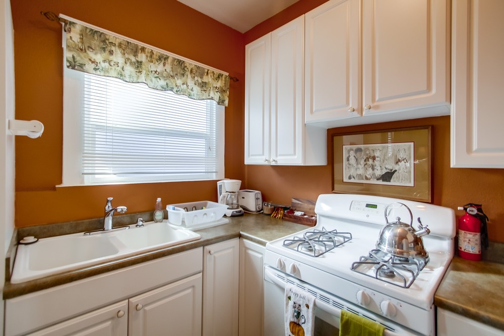 Virtual tour photo 34 of 80 for 747 10th Ave San Diego