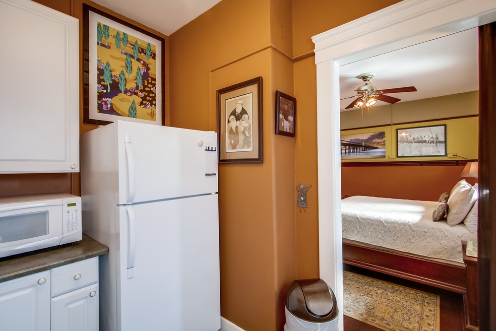 Virtual tour photo 37 of 80 for 747 10th Ave San Diego