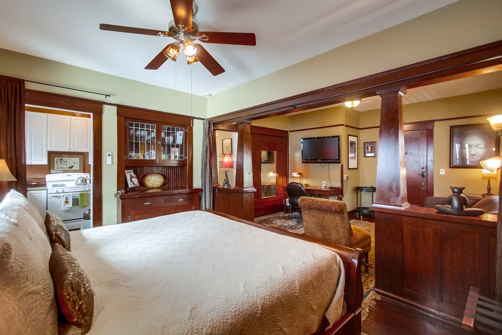 Virtual tour photo 41 of 80 for 747 10th Ave San Diego