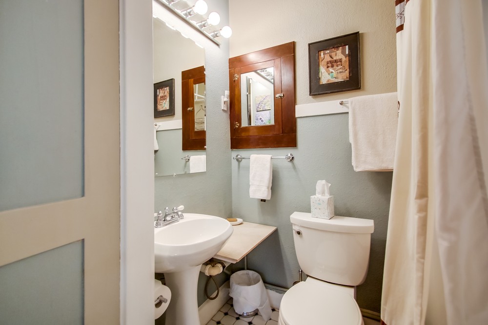 Virtual tour photo 42 of 80 for 747 10th Ave San Diego