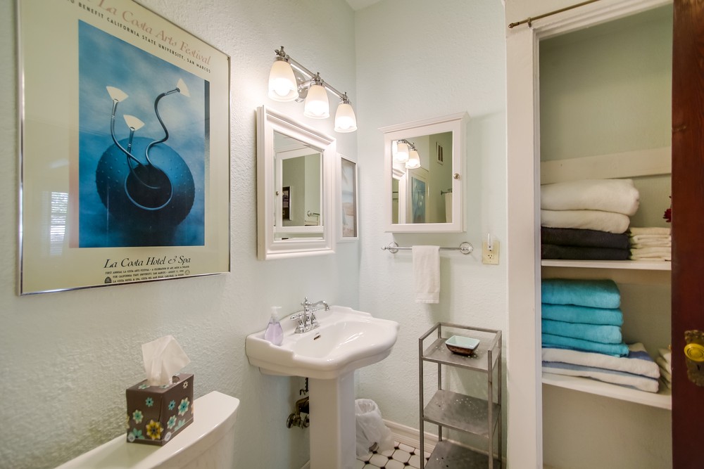 Virtual tour photo 65 of 80 for 747 10th Ave San Diego