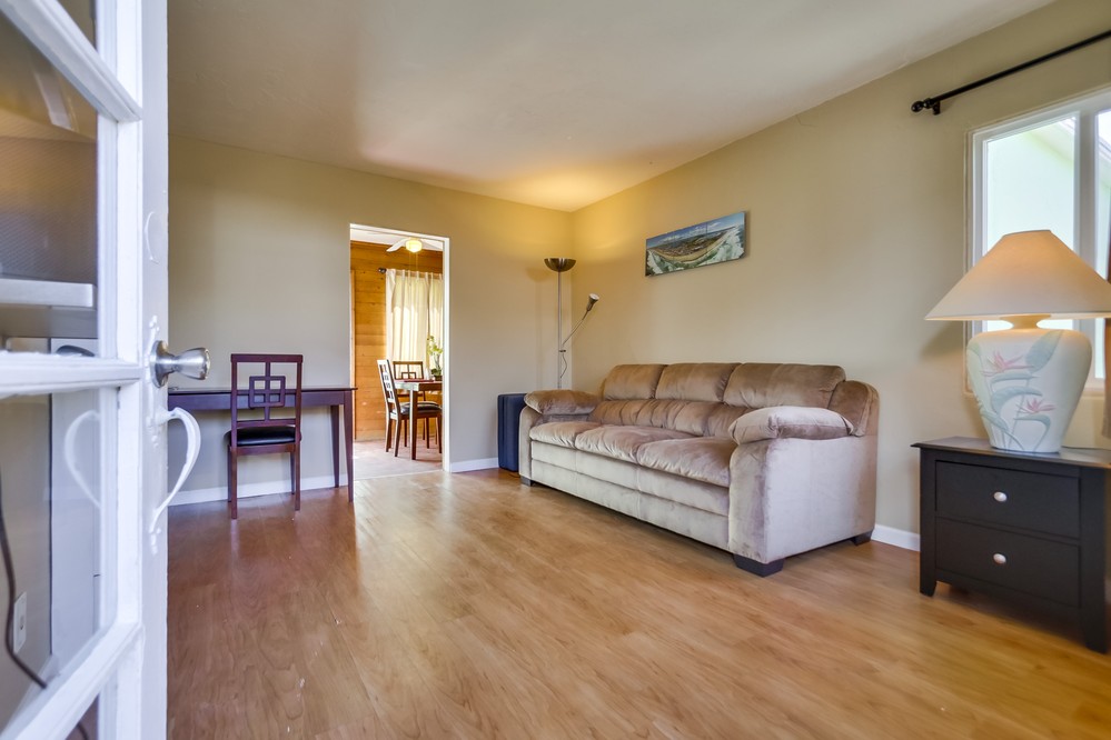 Virtual tour photo 5 of 24 for 747 Island Court