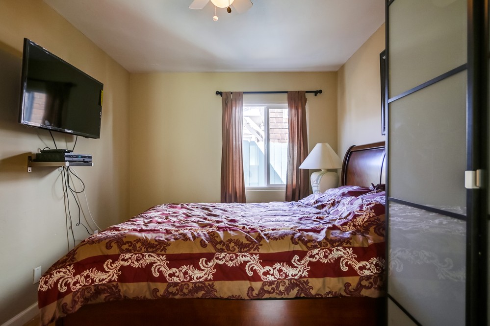 Virtual tour photo 14 of 24 for 747 Island Court