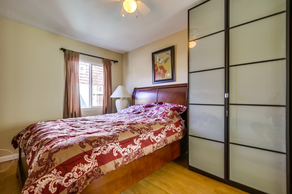 Virtual tour photo 15 of 24 for 747 Island Court