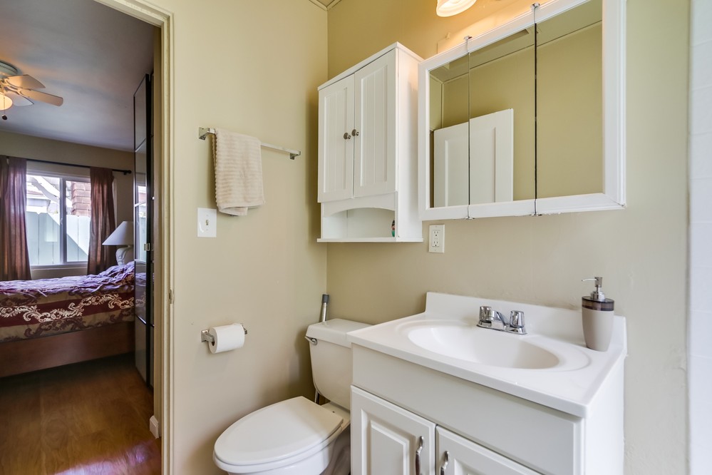 Virtual tour photo 18 of 24 for 747 Island Court