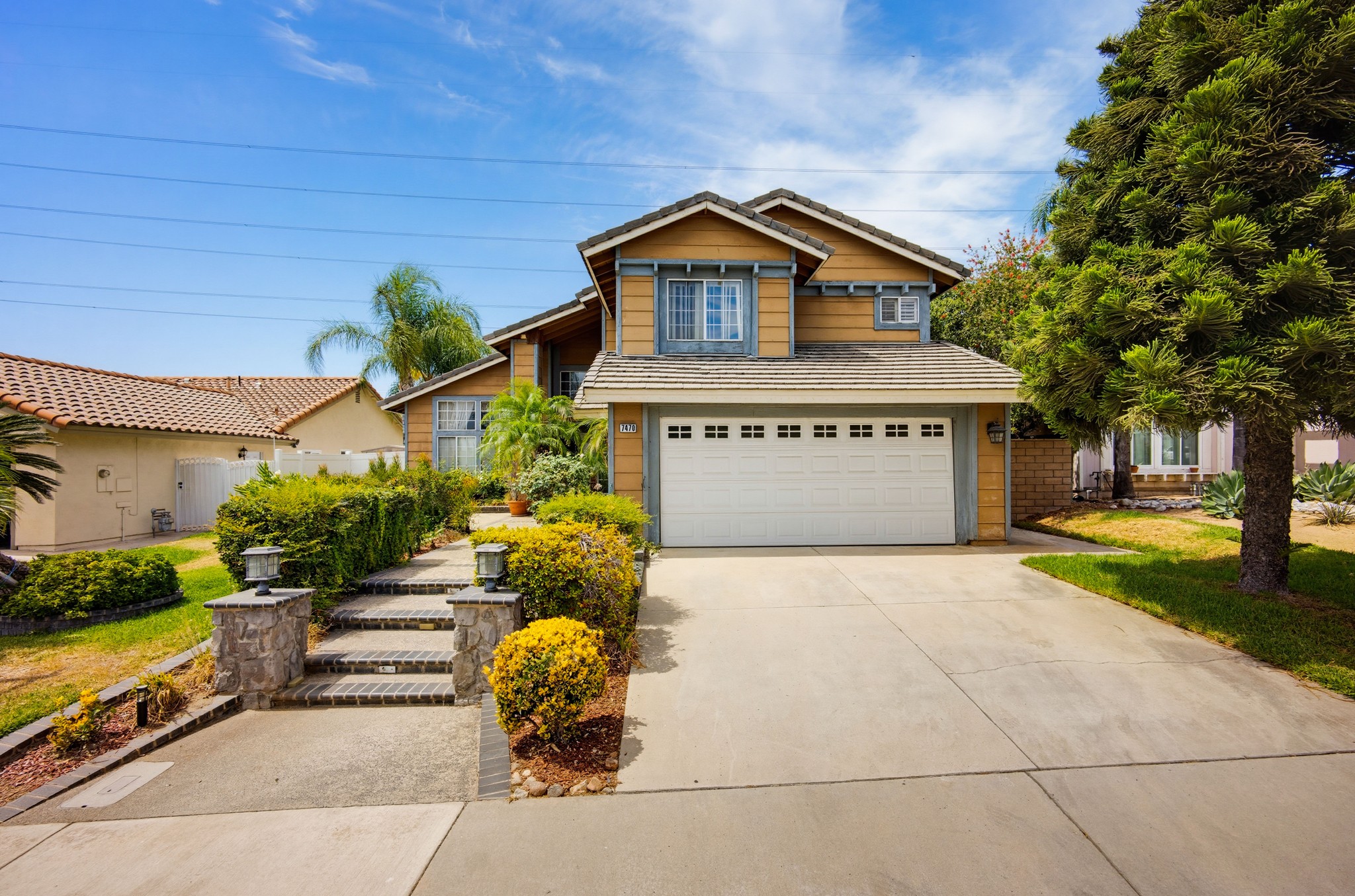 Virtual tour photo 3 of 48 for 7470 Harvard Ct