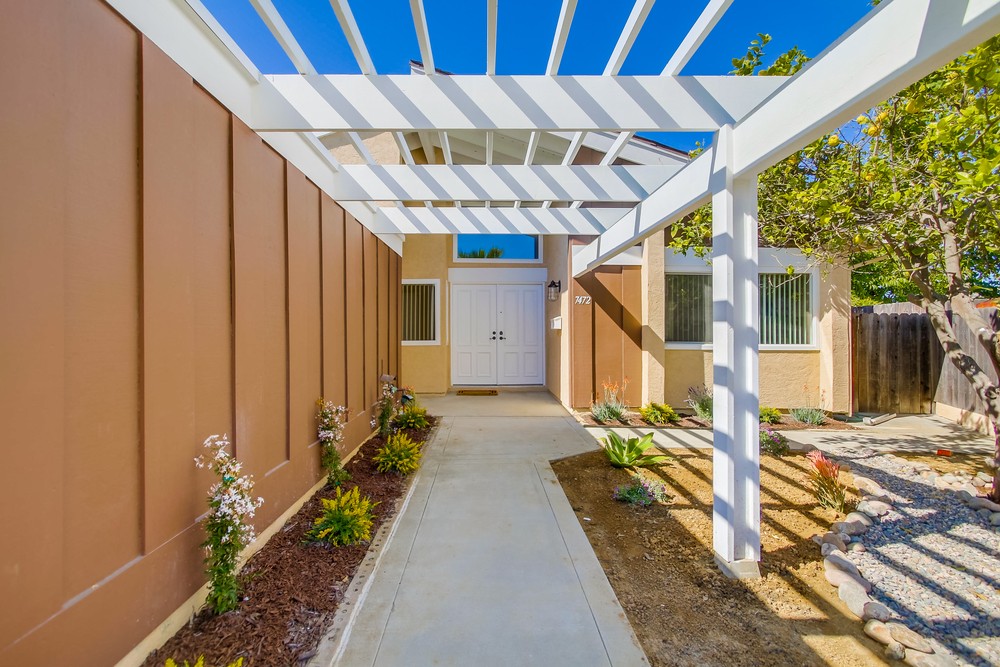 Virtual tour photo 8 of 65 for 7472 Gorge View Terrace