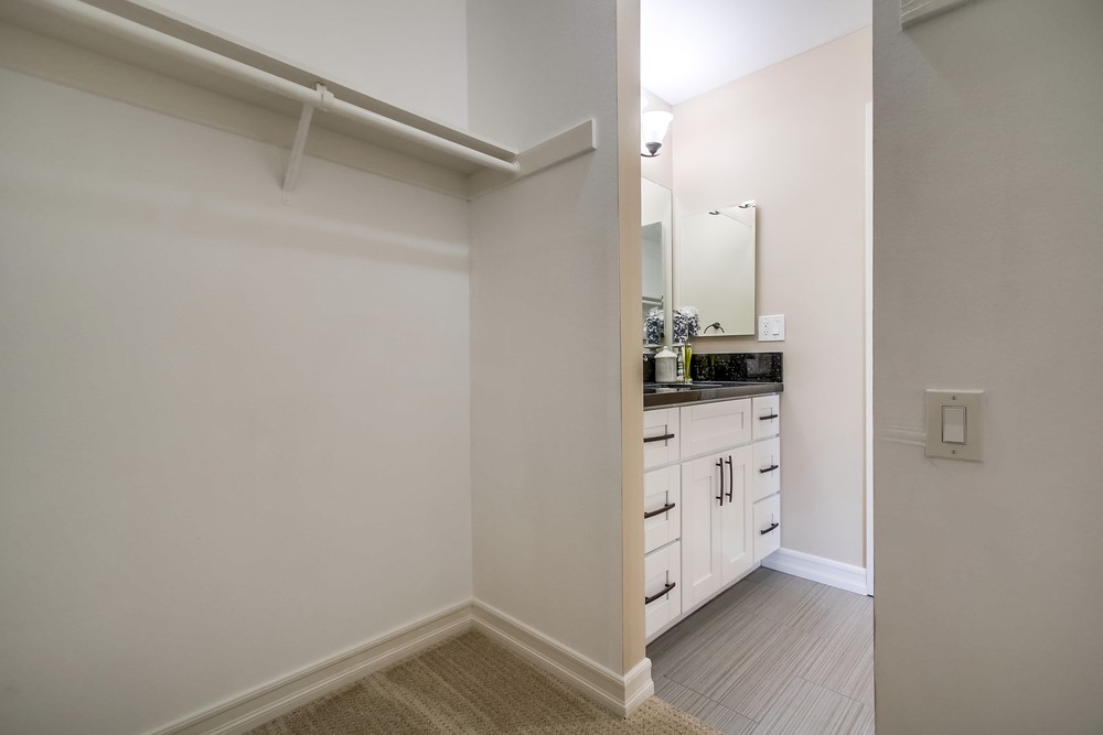 Virtual tour photo 33 of 65 for 7472 Gorge View Terrace