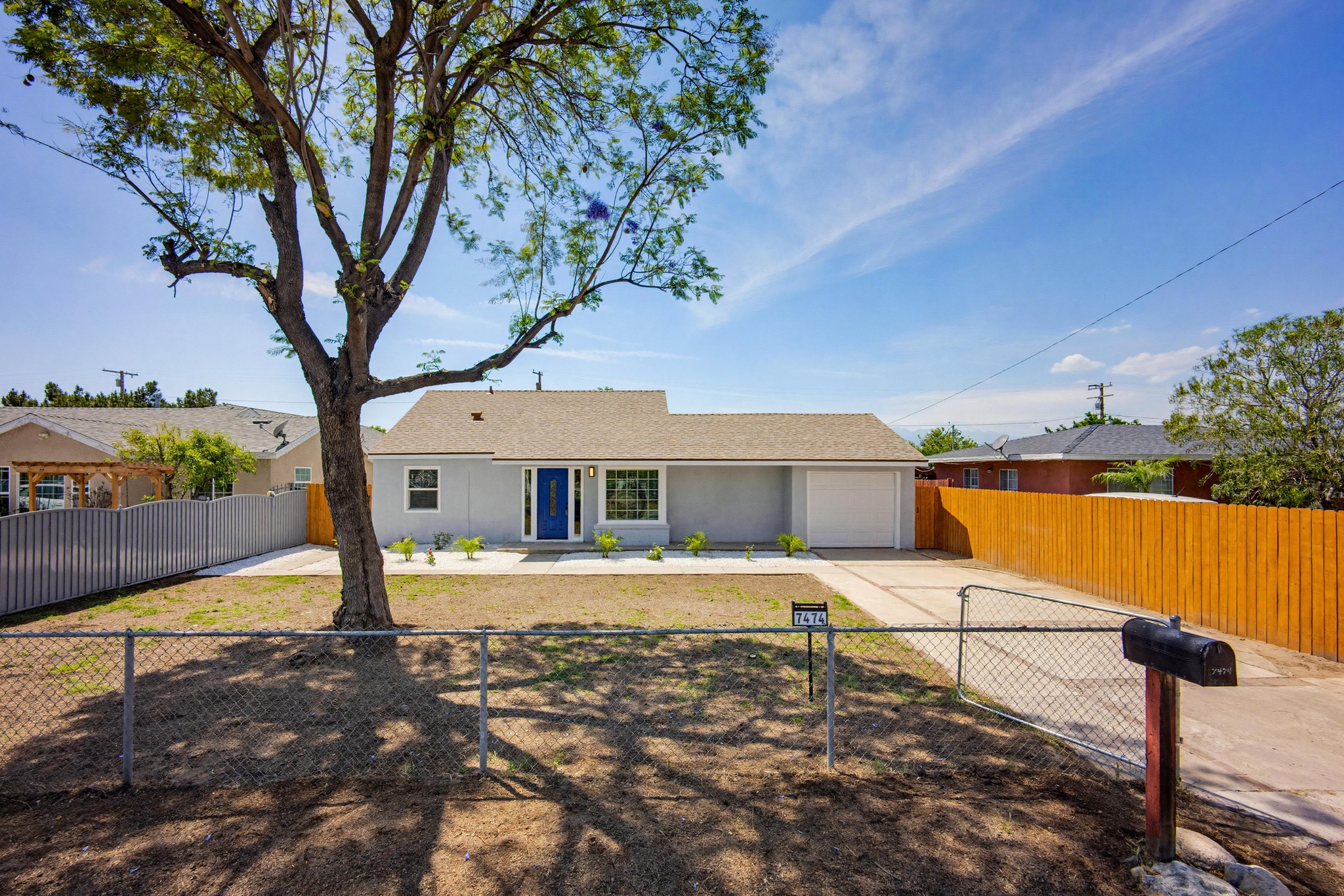 Virtual tour photo 1 of 39 for 7474 Elmwood Rd