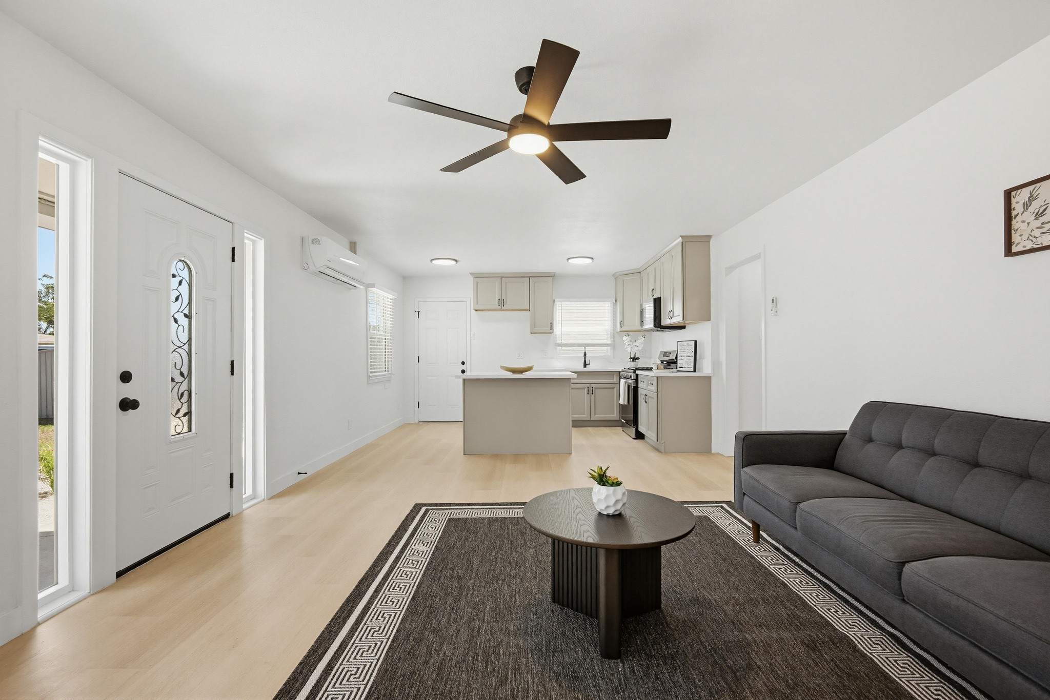 Virtual tour photo 10 of 39 for 7474 Elmwood Rd