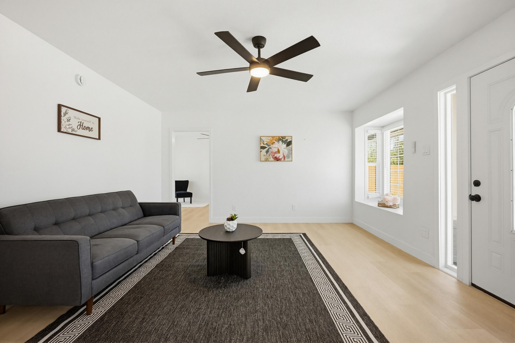 Virtual tour photo 12 of 39 for 7474 Elmwood Rd