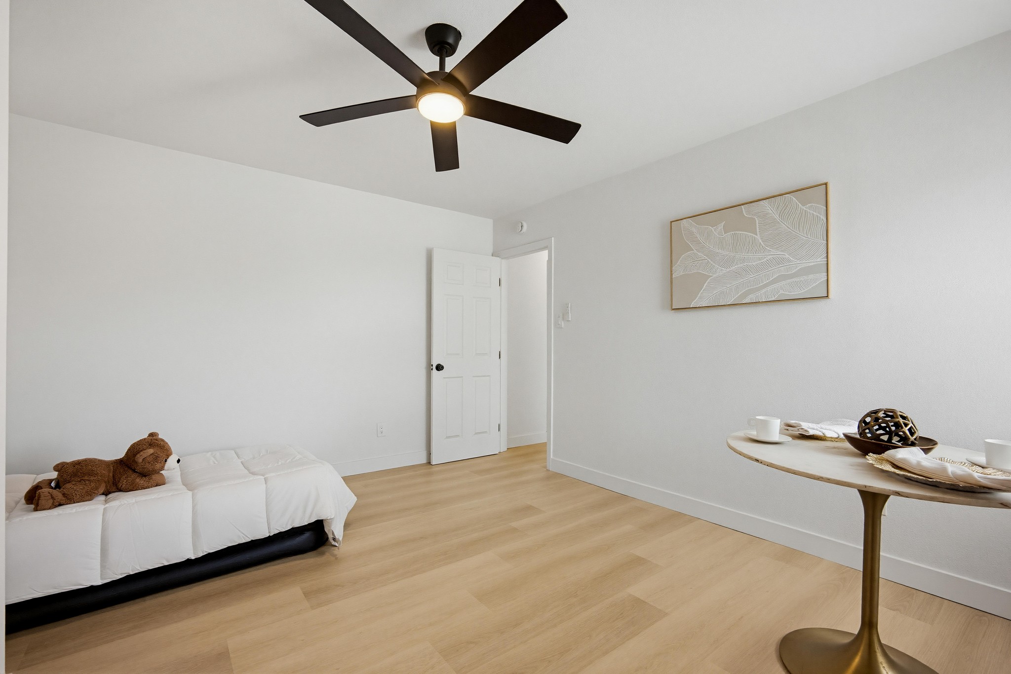 Virtual tour photo 23 of 39 for 7474 Elmwood Rd