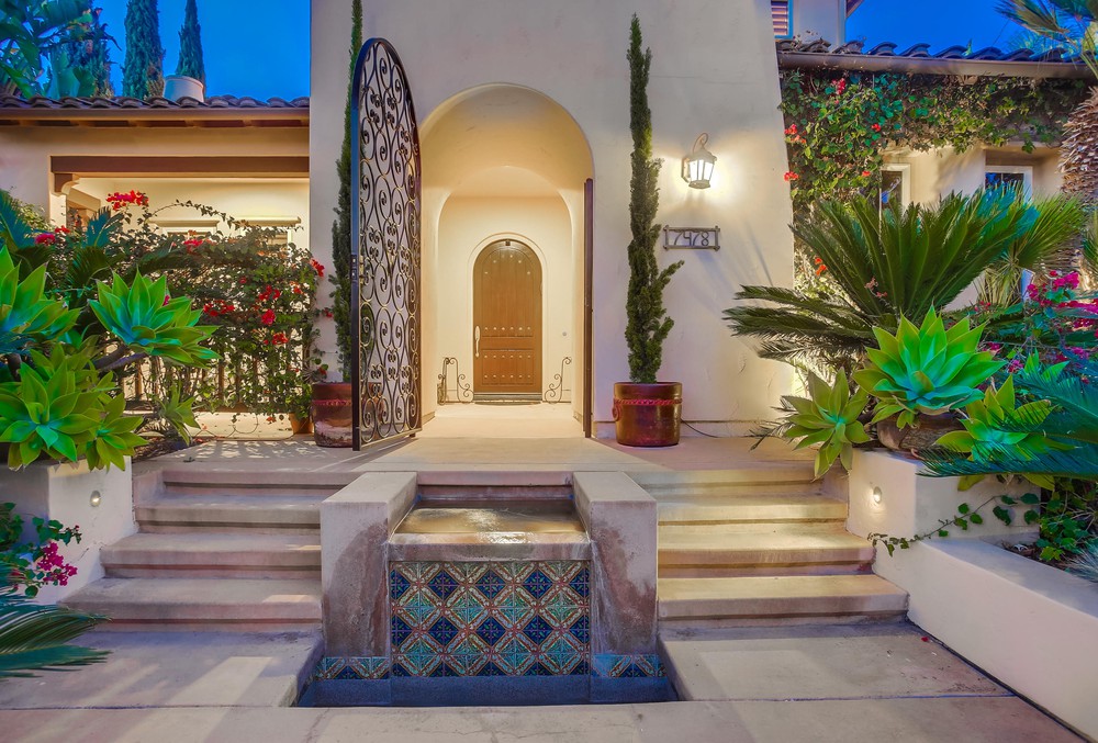 Virtual tour photo 5 of 129 for 7478 La Mantanza