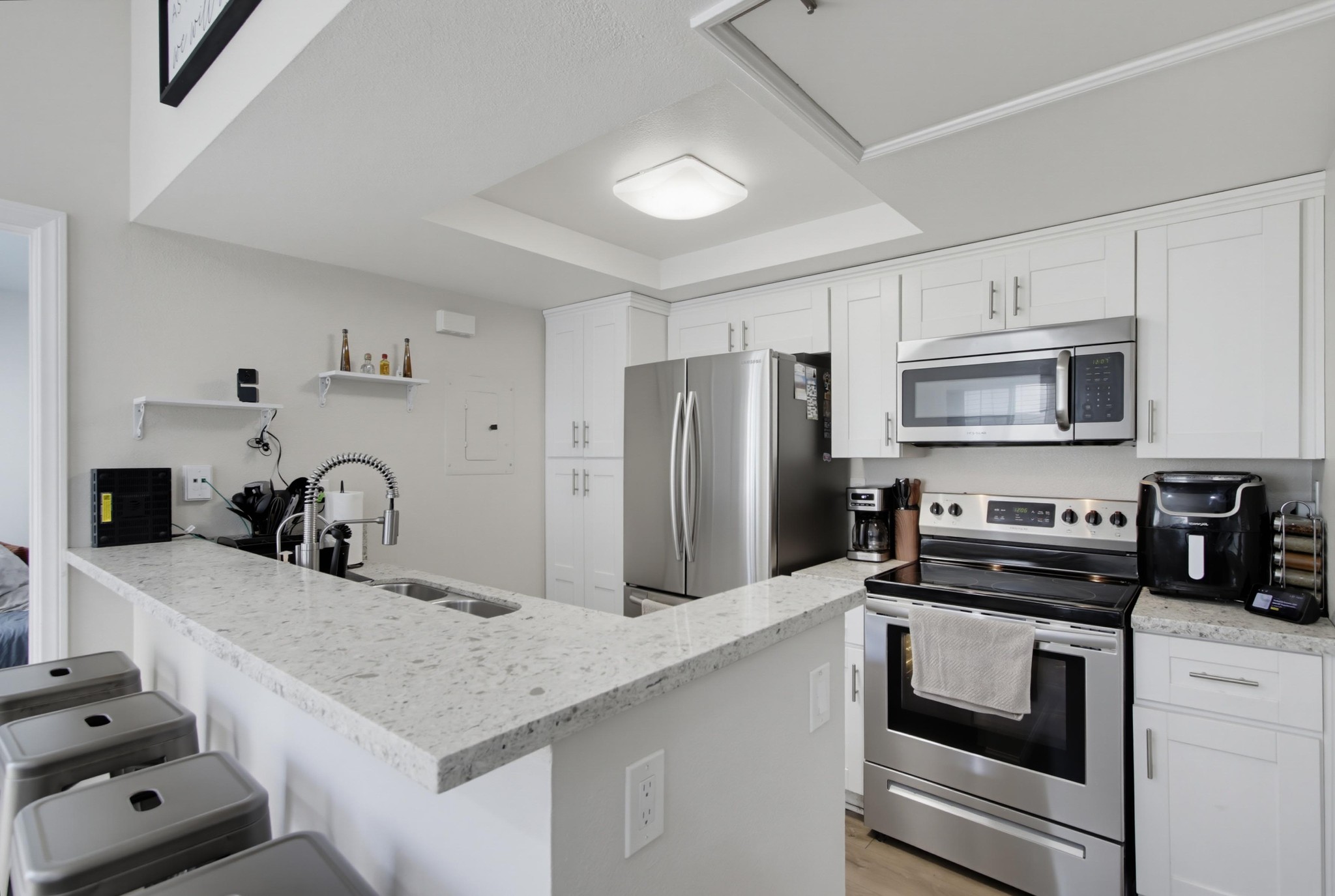 Virtual tour photo 12 of 33 for 748 Eastshore Terrace