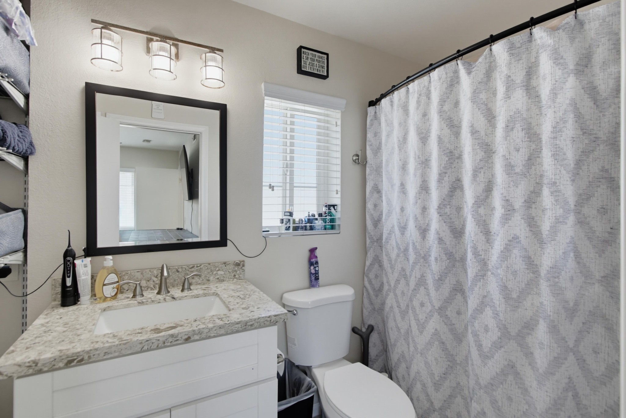 Virtual tour photo 21 of 33 for 748 Eastshore Terrace