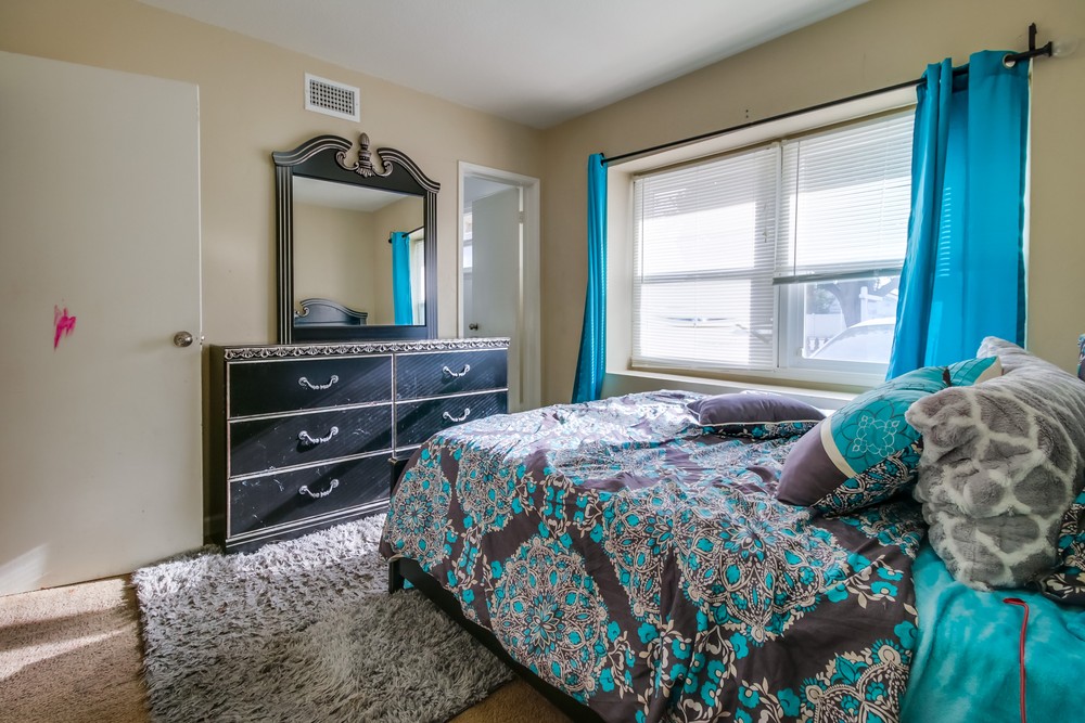 Virtual tour photo 19 of 36 for 7484 Skyline Dr