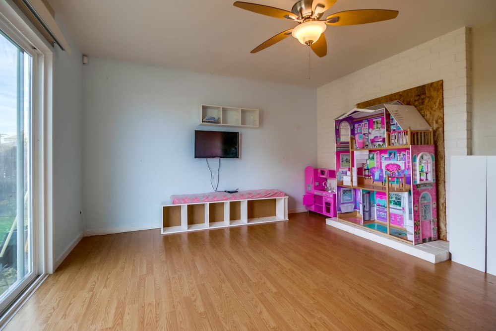 Virtual tour photo 29 of 36 for 7484 Skyline Dr