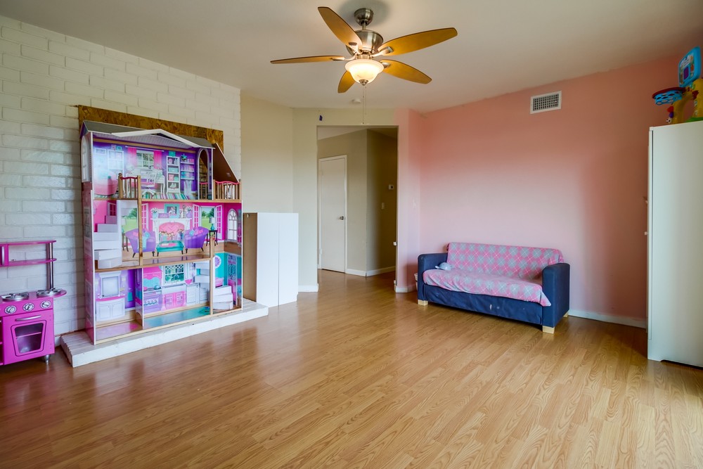 Virtual tour photo 30 of 36 for 7484 Skyline Dr