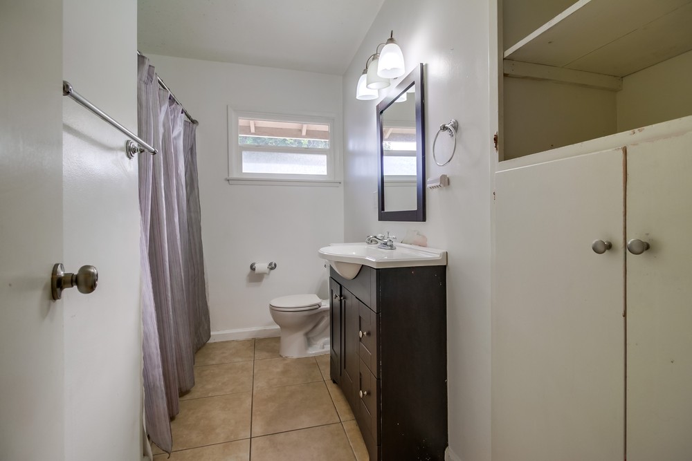 Virtual tour photo 31 of 36 for 7484 Skyline Dr