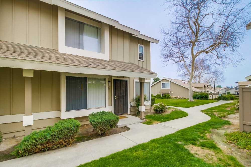 Virtual tour photo 7 of 37 for 7487 Tooma St A