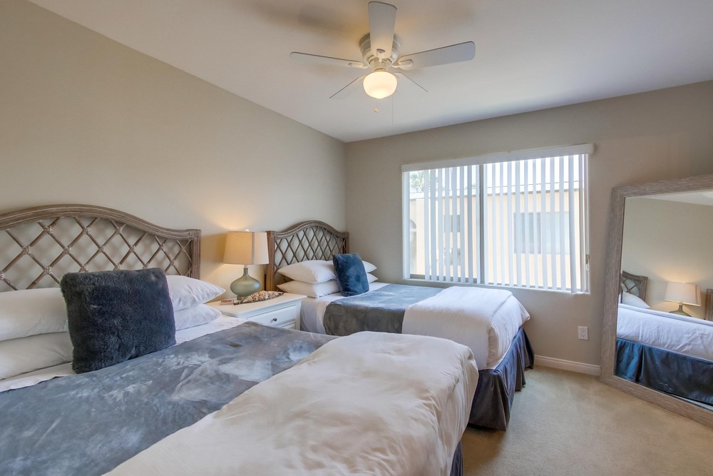 Virtual tour photo 27 of 34 for 749 Diamond St