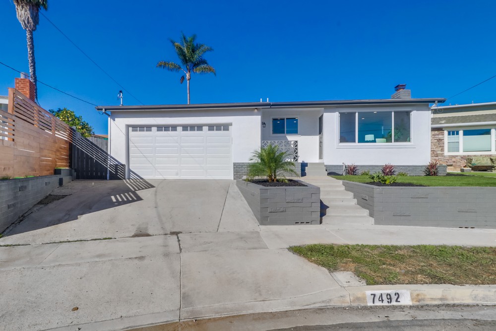 Virtual tour photo 1 of 48 for 7492 Salerno St