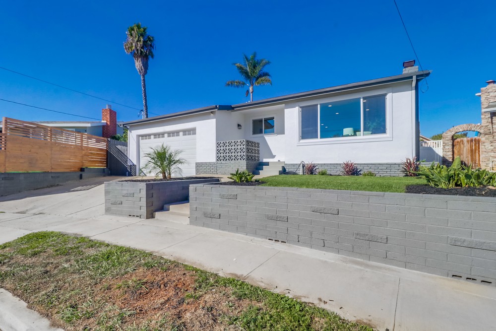 Virtual tour photo 4 of 48 for 7492 Salerno St